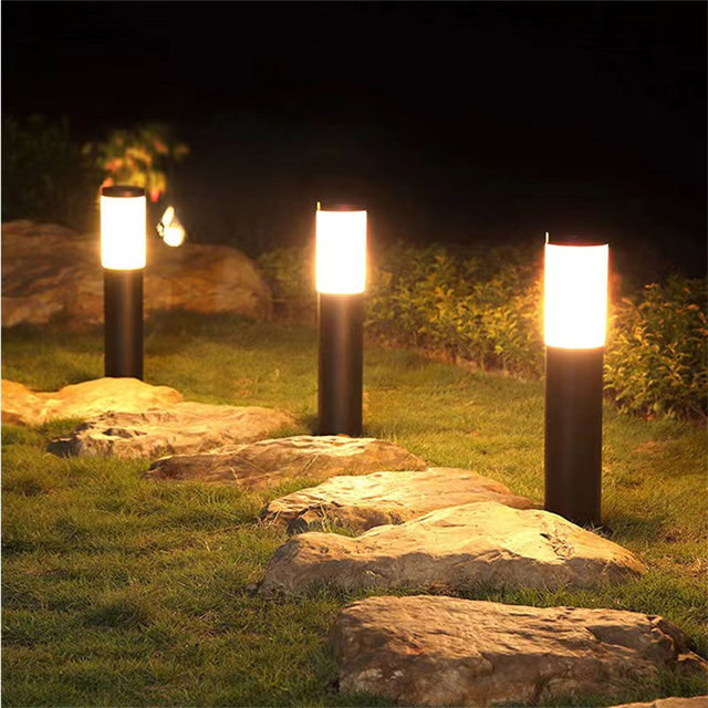 GARDEN LAMPS 